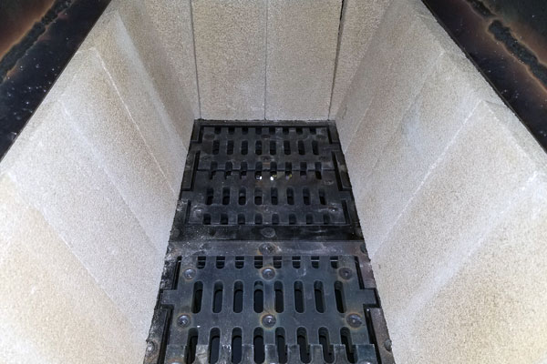 Furnace Rocker Grate System and Firebrick